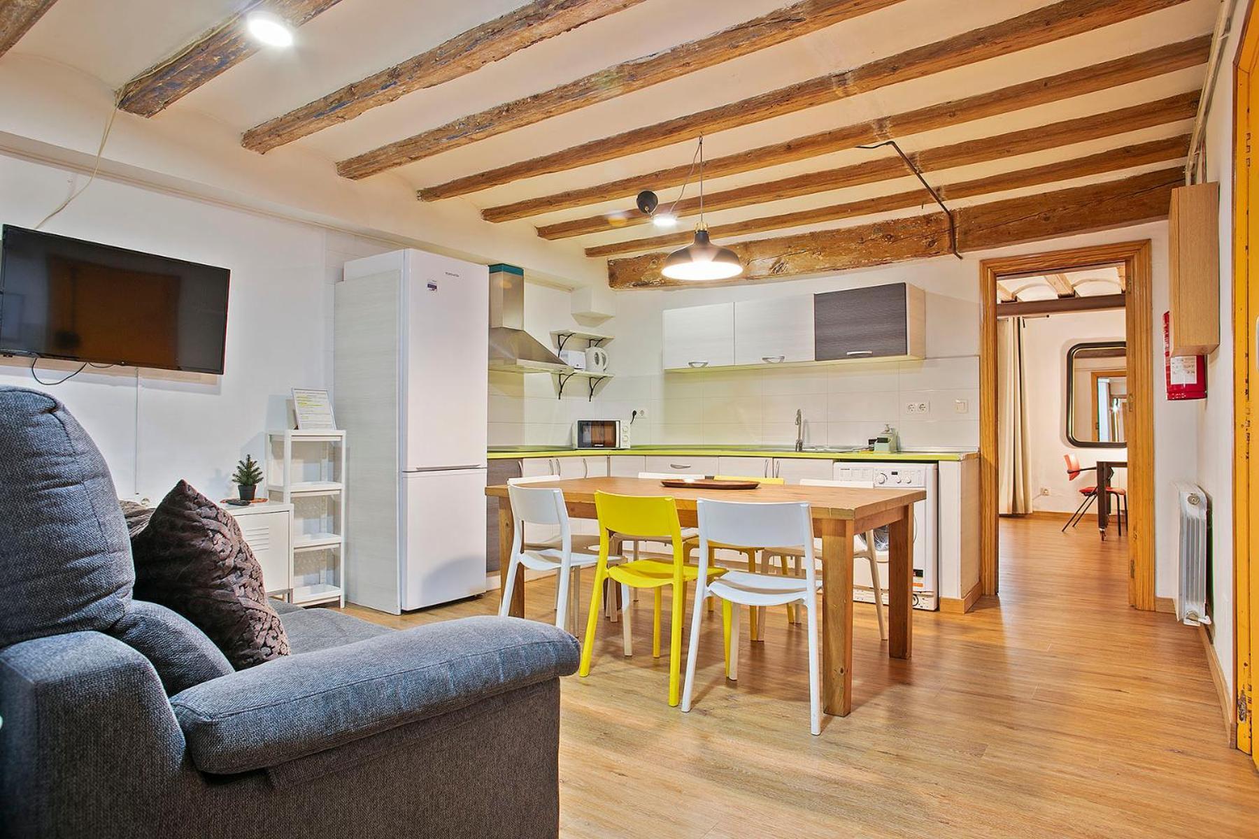 Appartement Ramblas, Comfort In Bcn For 8 Persons *